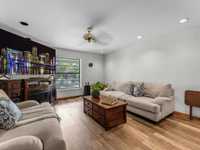 House 2993772124