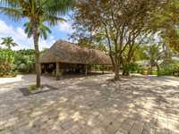 House 2993772164