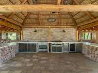 House 2993772166