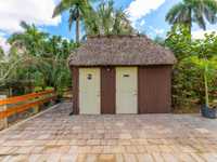 House 2993772215