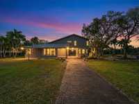 House 2993772078