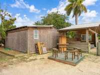 House 2993772242