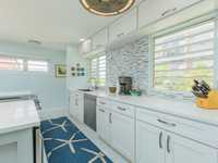 House 2890276306
