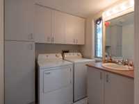 House 2890278326
