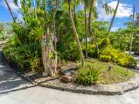 House 2891443614