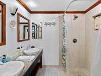 House 2891442553