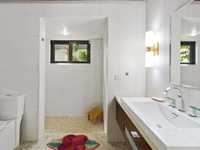 House 2891443050