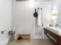 House 2891443158