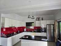 House 2894752406