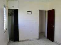 House 2895409615