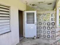House 2895409767