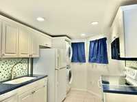 House 2895411080