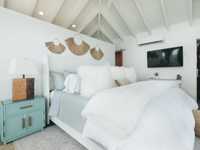 House 2896536931