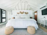 House 2896536956