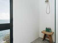 House 2896536992