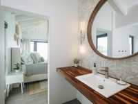 House 2896537094