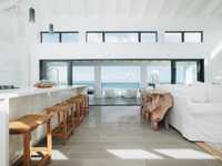 House 2896537096