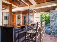 House 2898207366