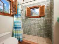 House 2898207574