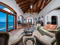 House 2898207921