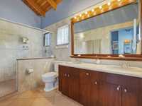 House 2945662308