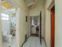 House 2898214577