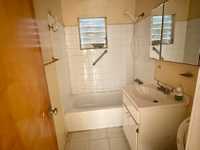 House 2902197975