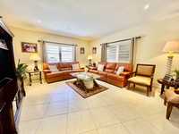 House 2930850141