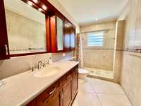 House 2930850296