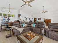 House 3016795391
