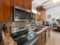 House 3016795428