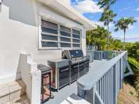 House 3016796132