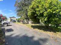 House 2907346400