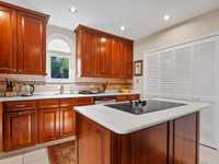 House 2914865686