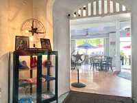 House 2907775542