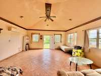 House 2910489724