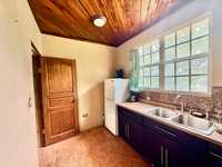 House 2910490017