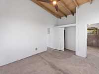 House 2910492704