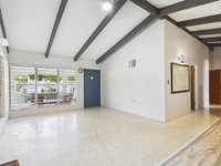 House 2964083300