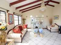 House 2911948082