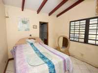 House 2911948323