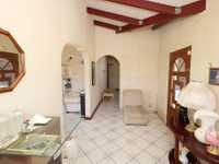 House 2911948467