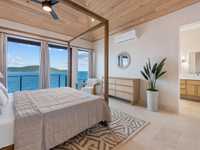 House 2913864019