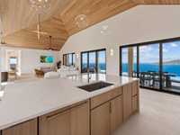 House 2913863945