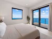 House 2913864128