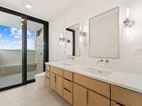 House 2913864152