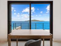 House 2913864184