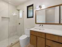 House 2913864355