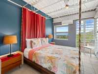 House 2918987045