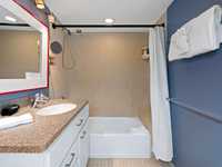House 2918987061